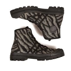 Pataugas AUTHENTIQUE M/TZ F4H KAKI 13 Pataugas AUTHENTIQUE M/TZ F4H KAKI -Pataugas 628185 554 OG M TZ F4H KAKI 5WEB